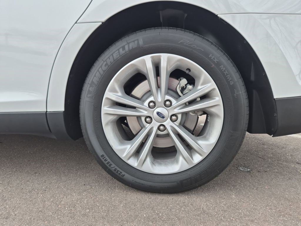 Used 2019 Ford Taurus SE image 33
