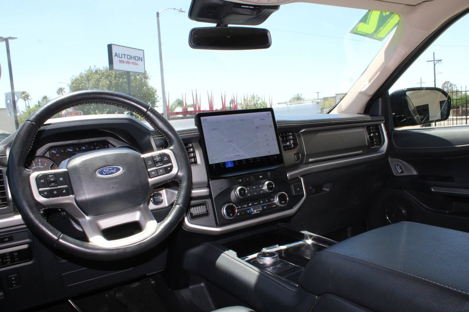 Used 2024 Ford Expedition Max XLT RWD image 24