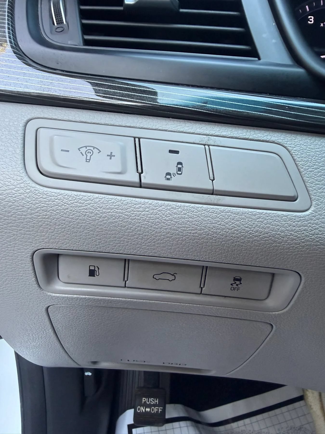 Used 2018 Hyundai Sonata Limited FWD image 22