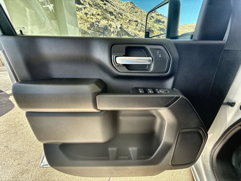 New 2026 GMC Sierra 2500 Pro w/ Convenience Package RWD image 13