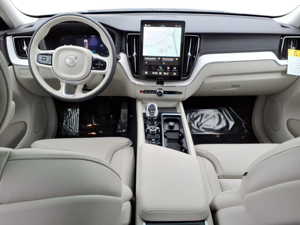 New 2026 Volvo XC60 B5 Ultra w/ Protection Package Premier image 7