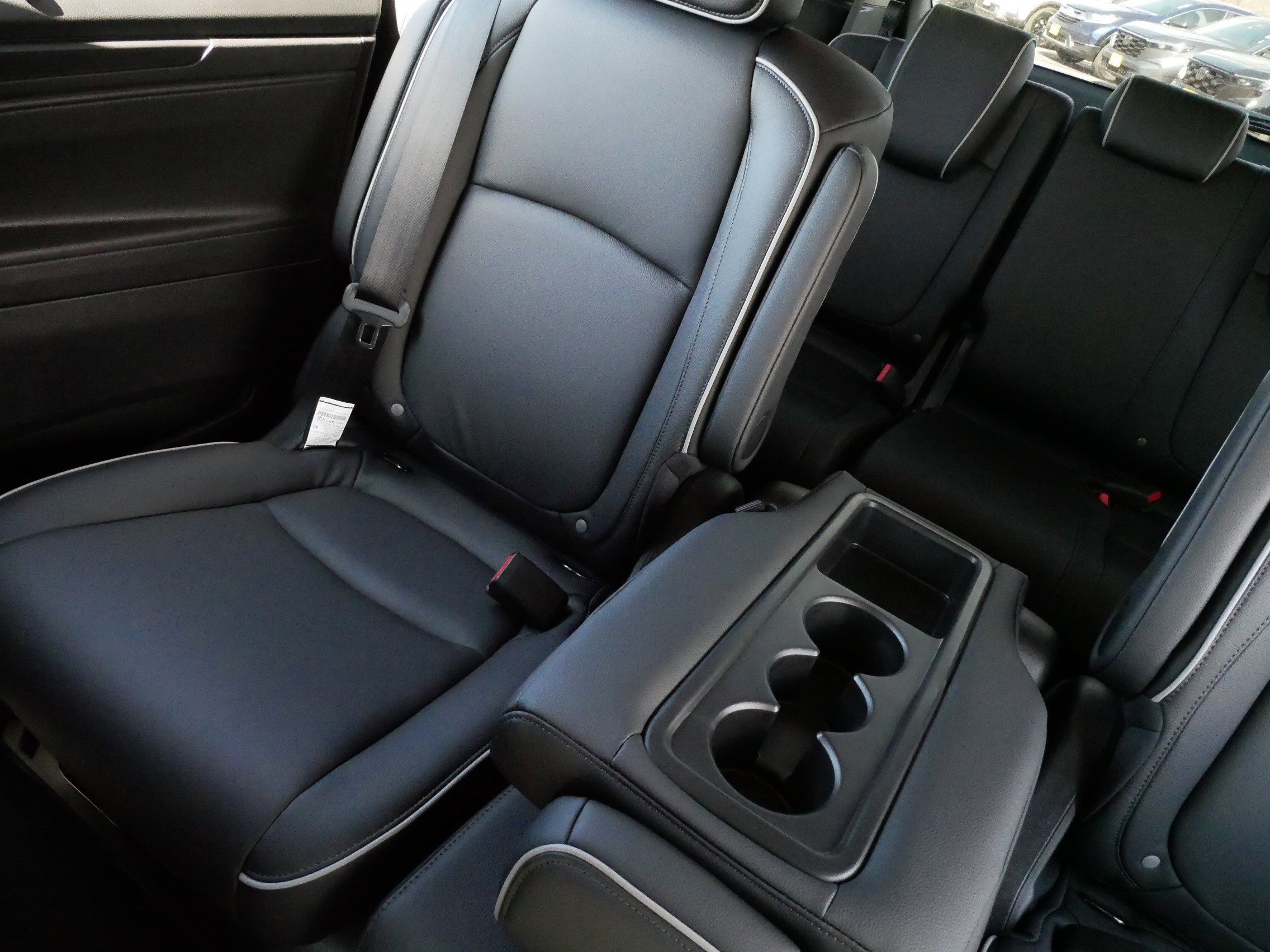 Certified 2026 Honda Odyssey Touring image 12