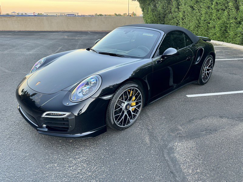Used 2015 Porsche 911 Turbo S w/ High-end Infotainment Package AWD/4WD image 56