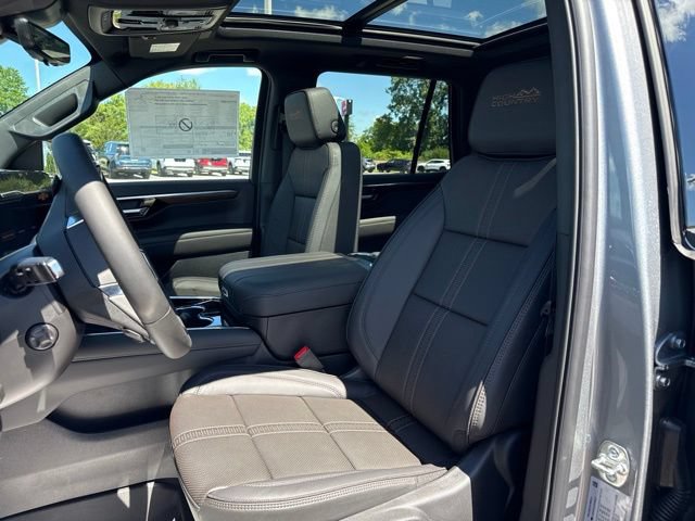 New 2026 Chevrolet Tahoe High Country w/ Sun And Tow Package AWD/4WD image 21
