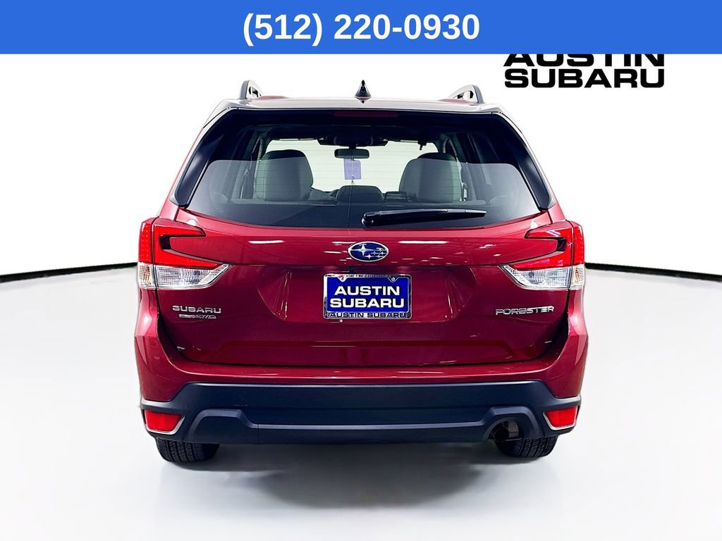 Used 2024 Subaru Forester Premium image 7