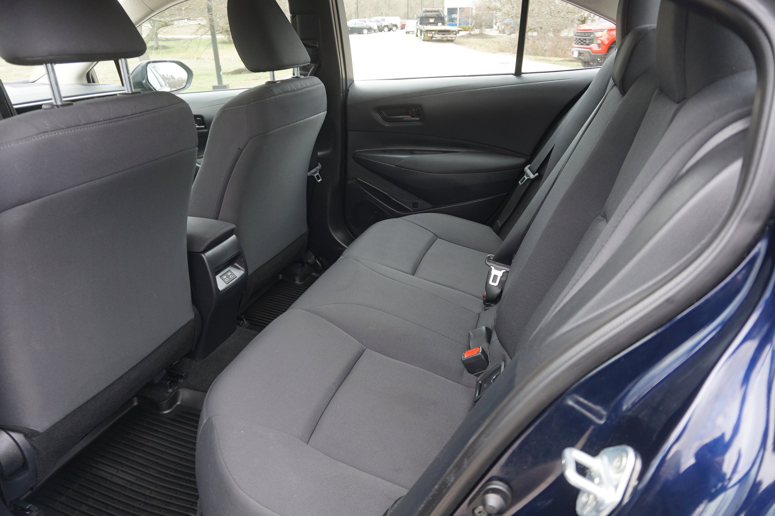 Used 2024 Toyota Corolla LE FWD image 13
