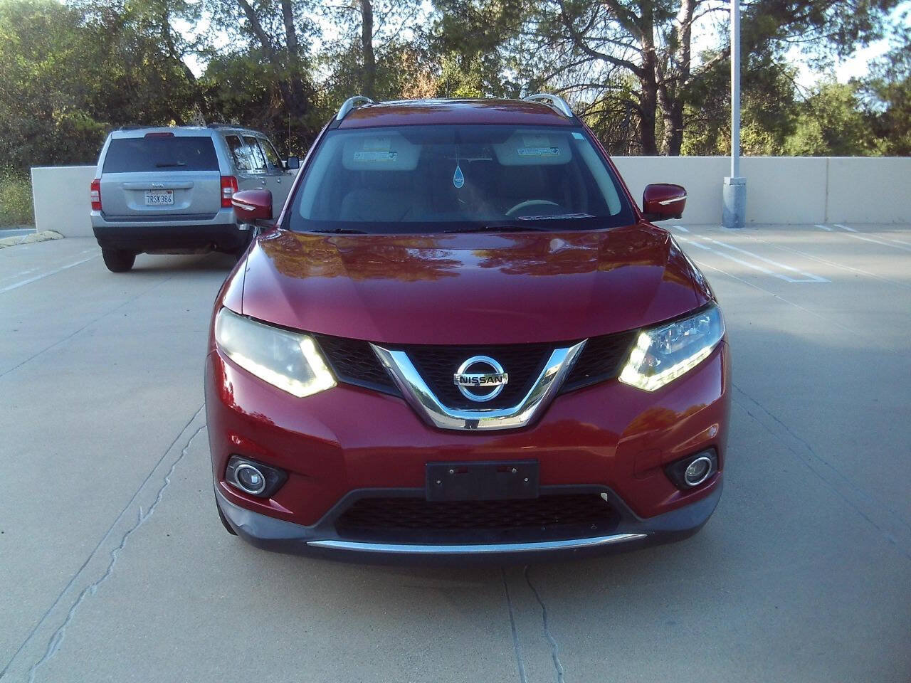 Used 2014 Nissan Rogue SL AWD/4WD image 3