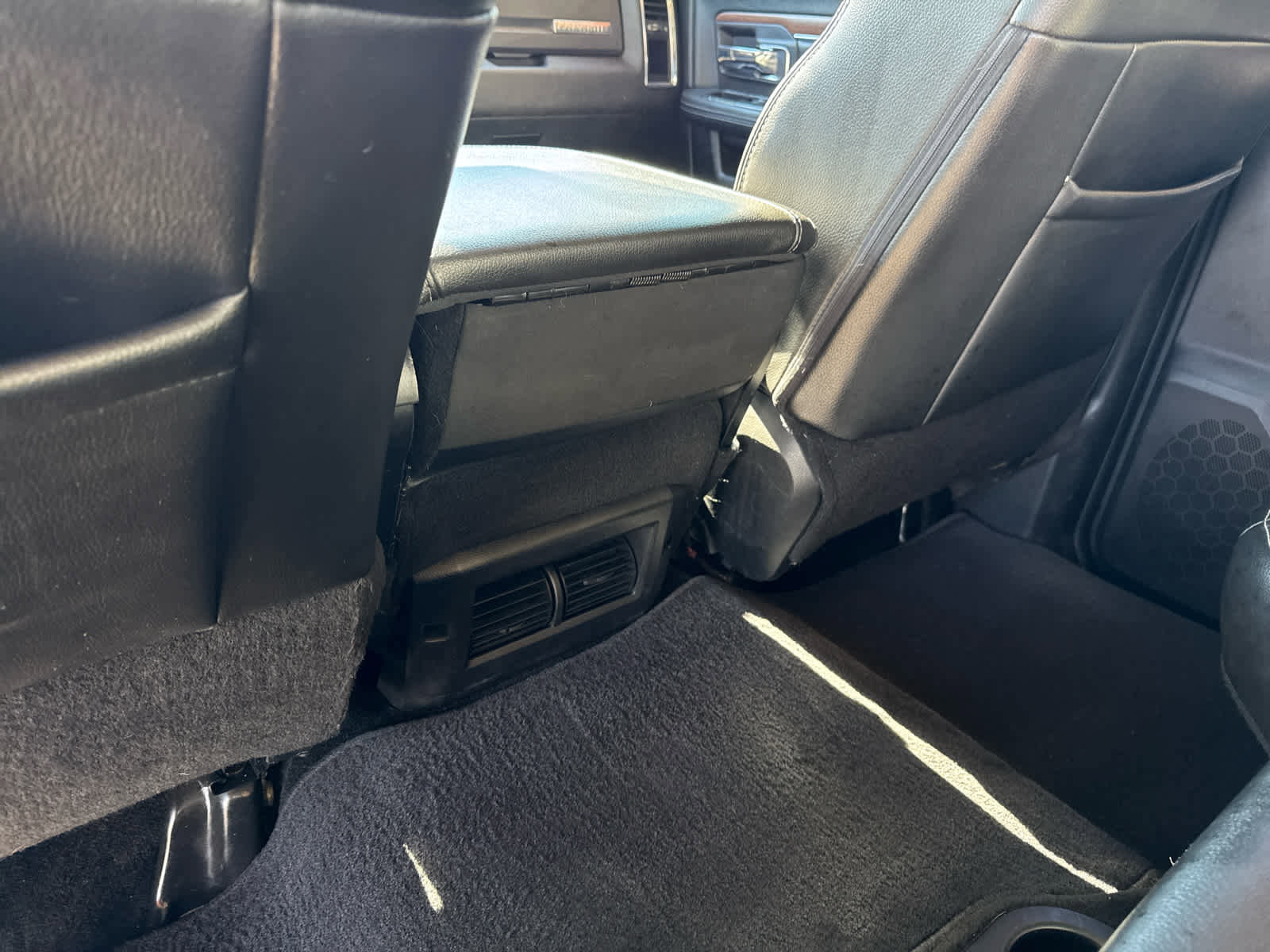 Used 2015 RAM 2500 Power Wagon Laramie image 27