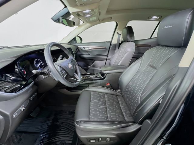 Used 2022 Buick Envision Avenir w/ Technology Package II image 10