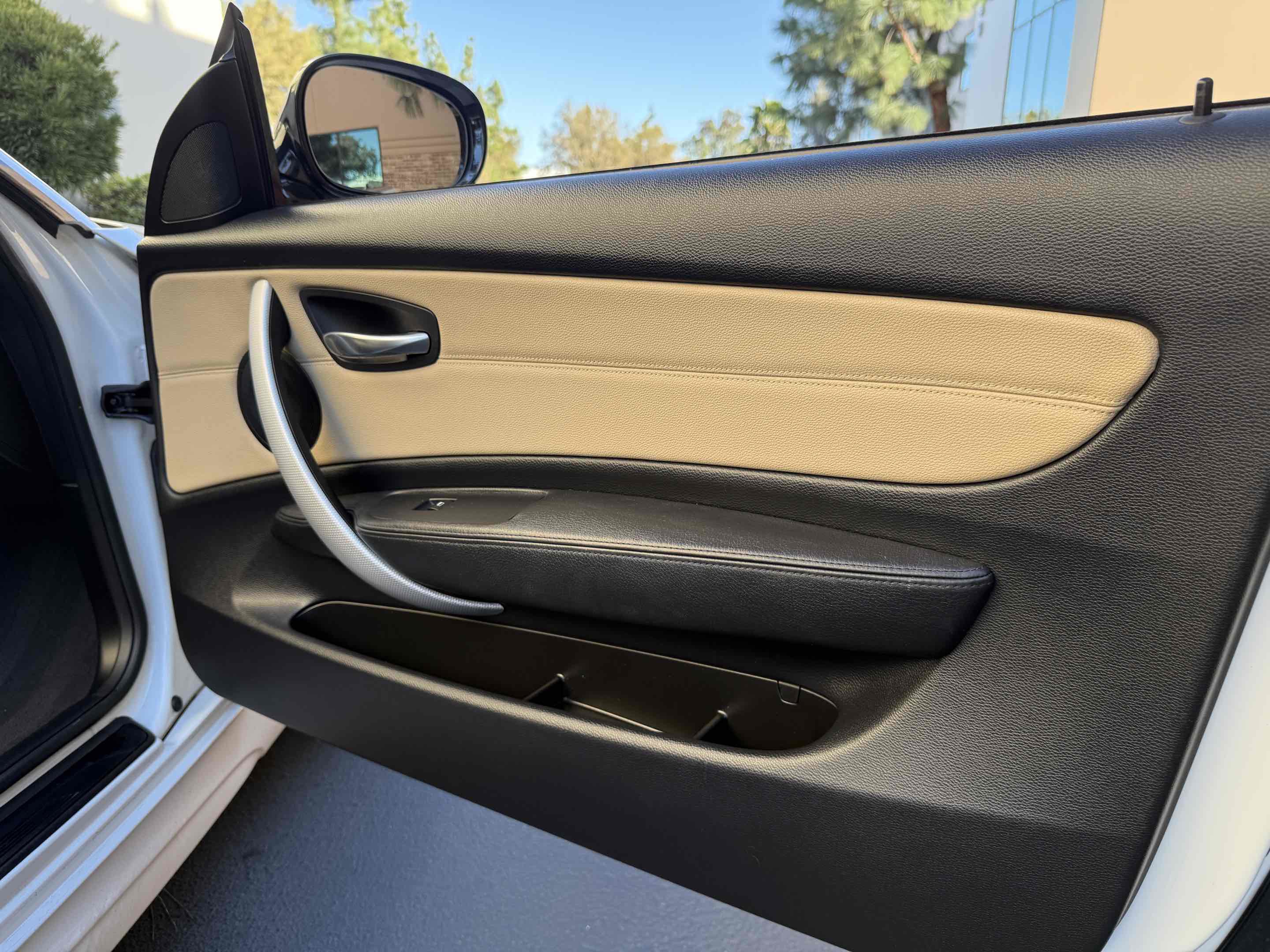 Used 2012 BMW 135i Convertible image 54