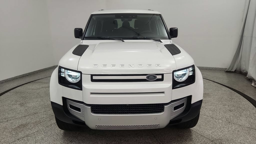 Used 2023 Land Rover Defender 90 S AWD/4WD image 9