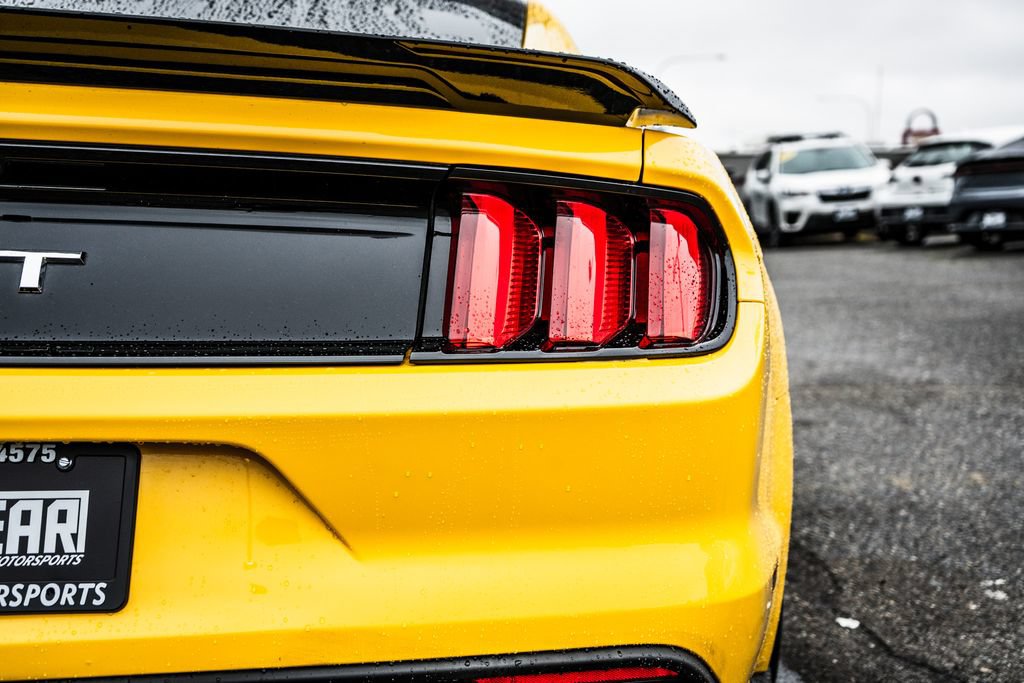 Used 2016 Ford Mustang GT Premium RWD image 10