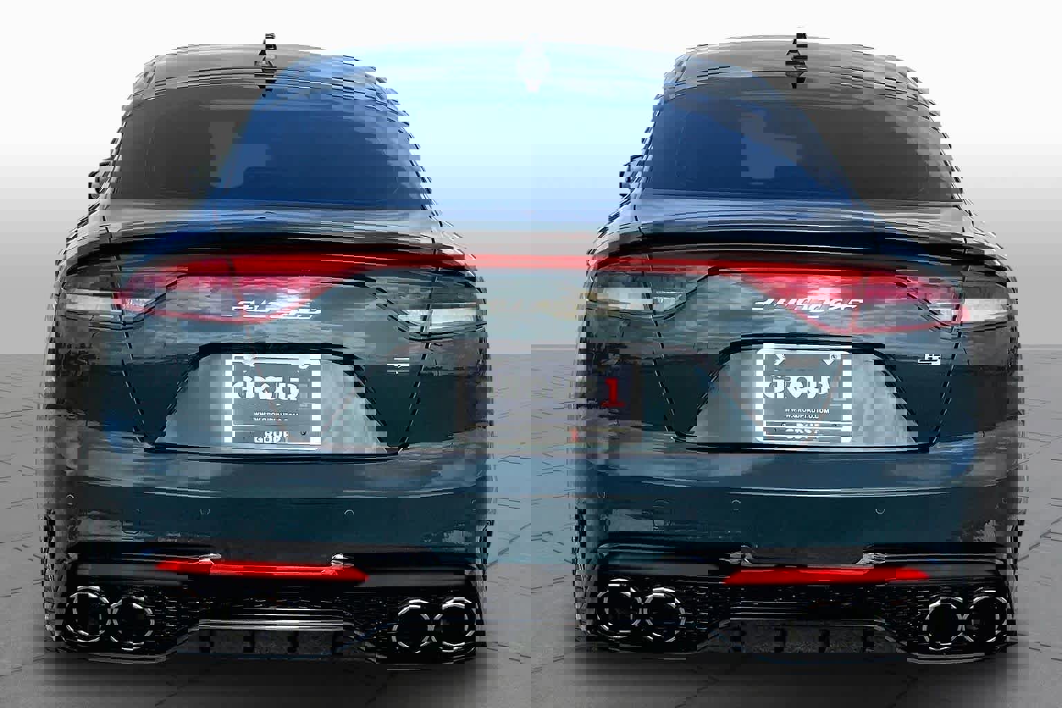 Used 2023 Kia Stinger GT2 image 5