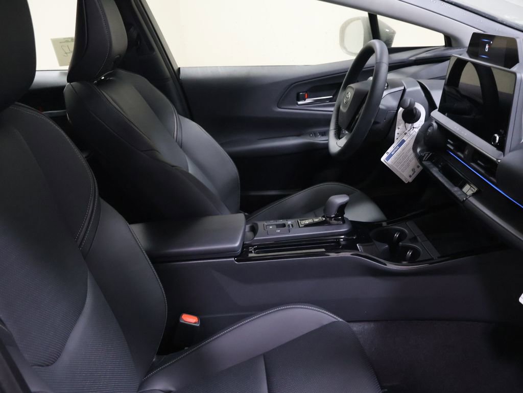 New 2026 Toyota Prius AWD image 17