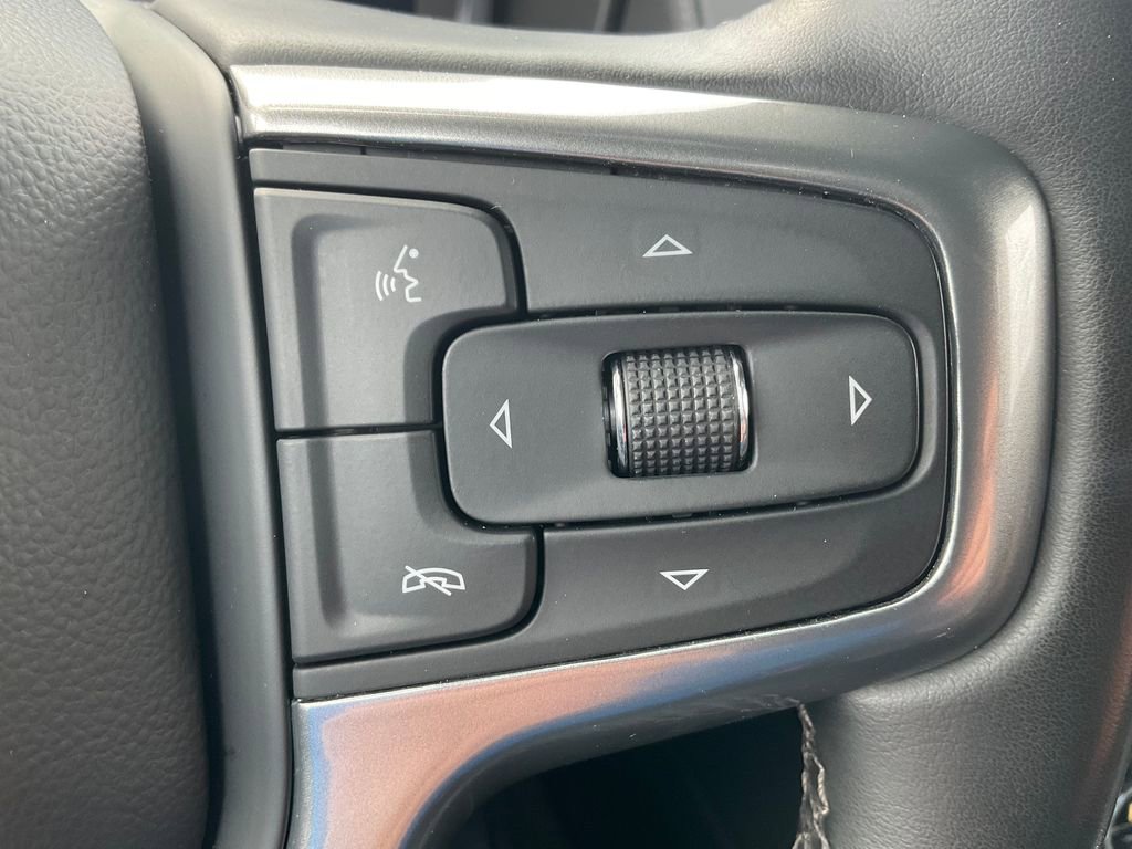 Used 2024 Chevrolet Tahoe LT image 7