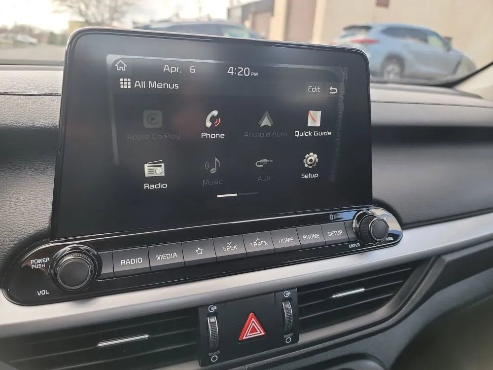 Used 2020 Kia Forte LXS FWD image 18