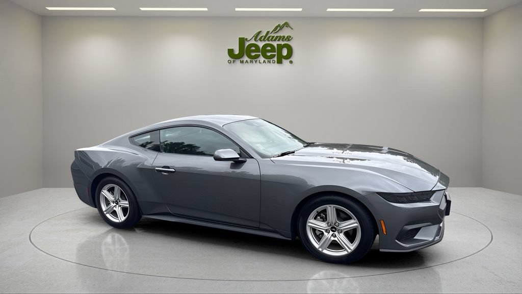 Used 2026 Ford Mustang Coupe RWD image 18