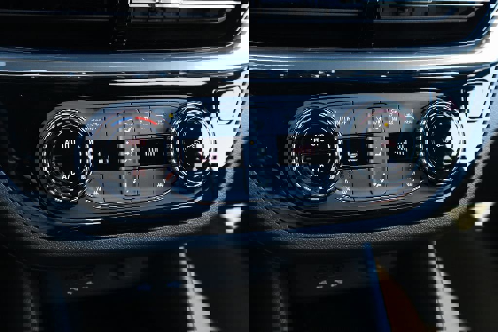 New 2026 Buick Envista Sport Touring w/ Convenience I Package image 13