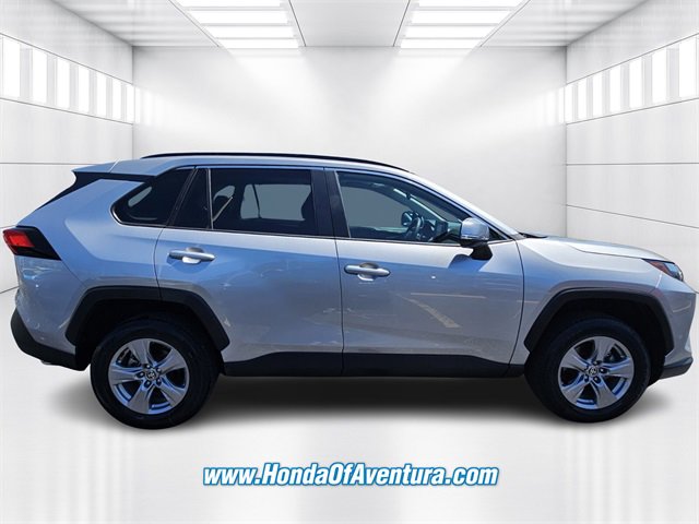 Used 2022 Toyota RAV4 XLE video 2