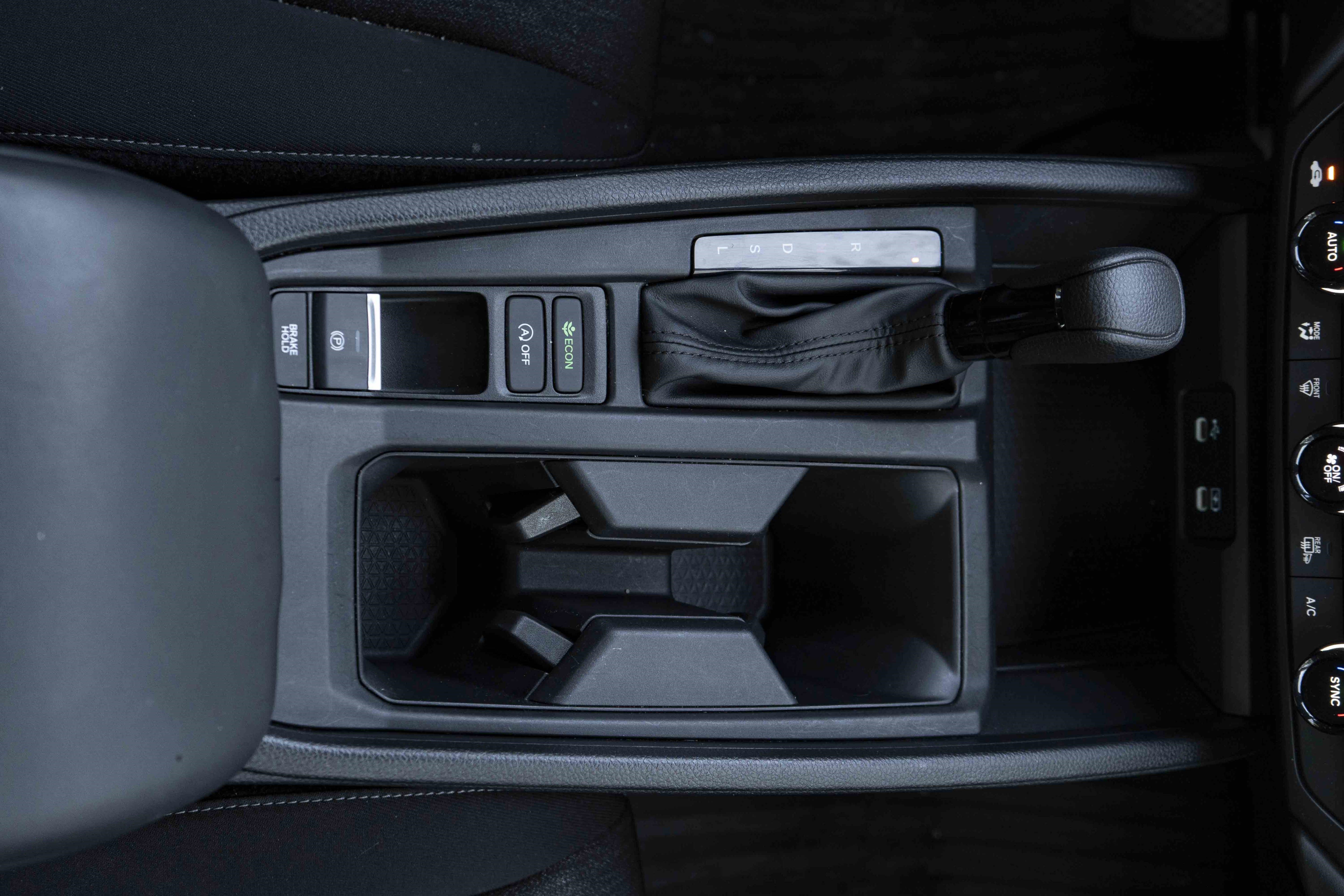 Used 2025 Honda Accord SE image 28