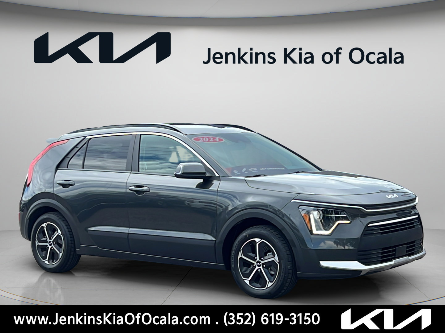 Used 2024 Kia Niro EX