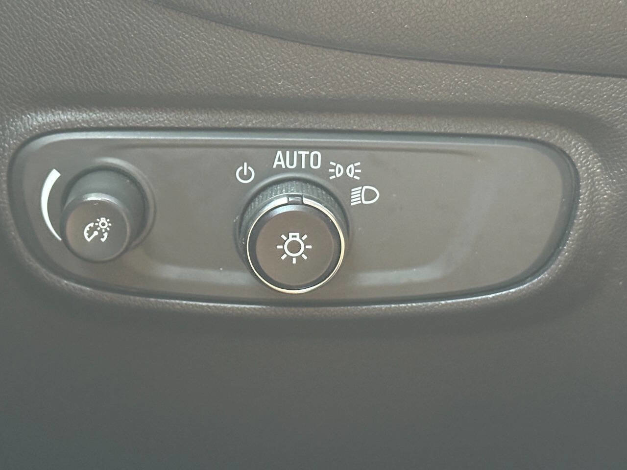 Used 2024 Chevrolet Equinox RS image 47