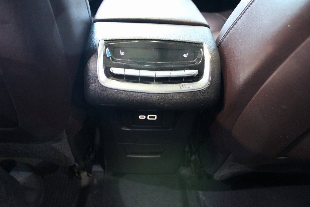 Used 2020 Cadillac XT6 Premium Luxury image 20