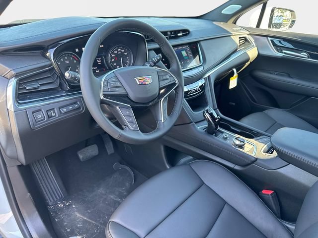 New 2026 Cadillac XT5 Premium Luxury w/ Driver Assist Package AWD/4WD image 18