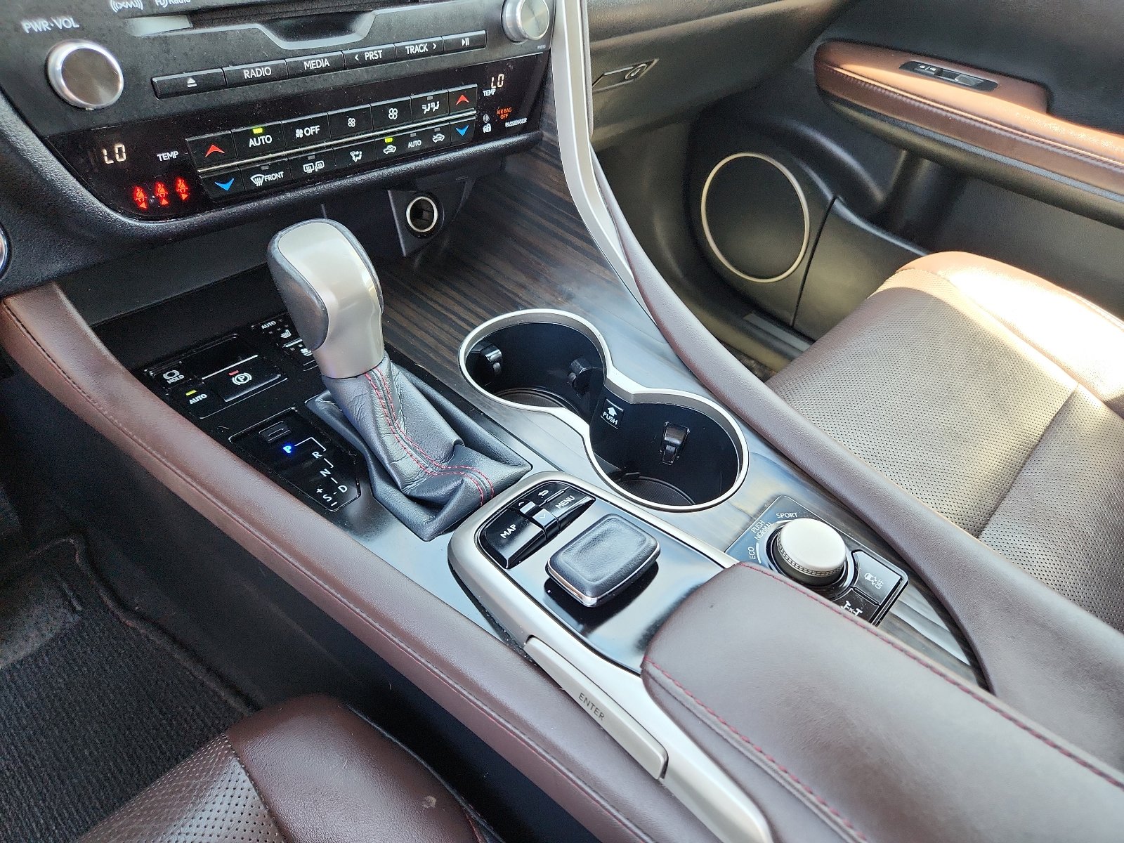 Used 2017 Lexus RX 350 AWD w/ Premium Package image 18