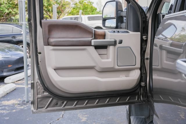 Used 2019 Ford F450 Limited AWD/4WD image 21