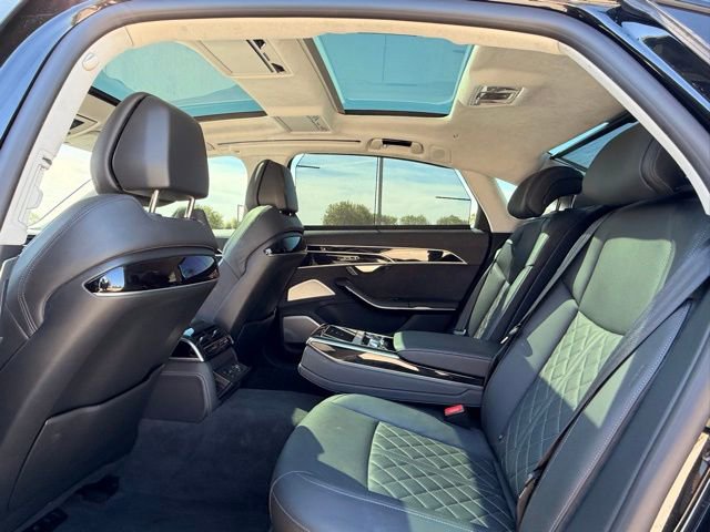 Used 2022 Audi S8 w/ S8 Comfort Plus Package AWD/4WD image 26