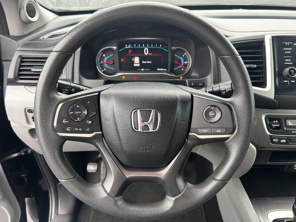 Used 2020 Honda Pilot LX image 19