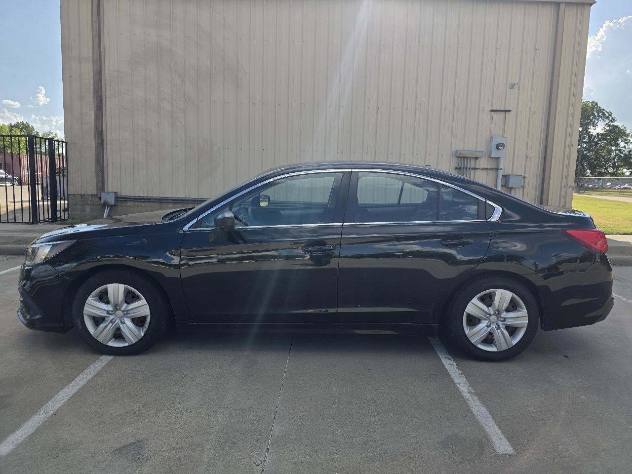 Used 2019 Subaru Legacy 2.5i AWD/4WD image 37