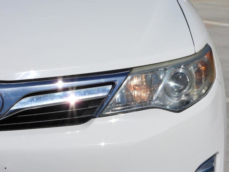 Used 2012 Toyota Camry XLE FWD image 32