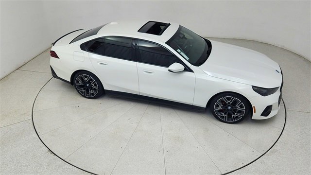 Used 2025 BMW i5 eDrive40i w/ M Sport Package image 72