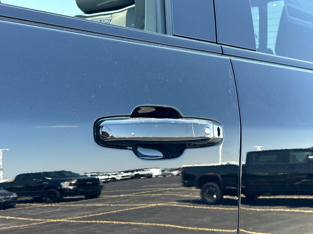 New 2026 GMC Sierra 2500 AT4X AWD/4WD image 14