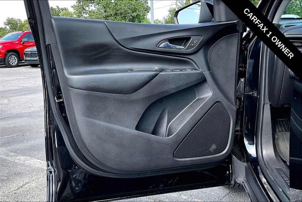 Used 2022 Chevrolet Equinox LT w/ LPO, Floor Liner Package FWD image 20