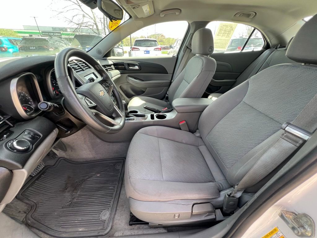 Used 2015 Chevrolet Malibu LS w/ Protection Package FWD image 19