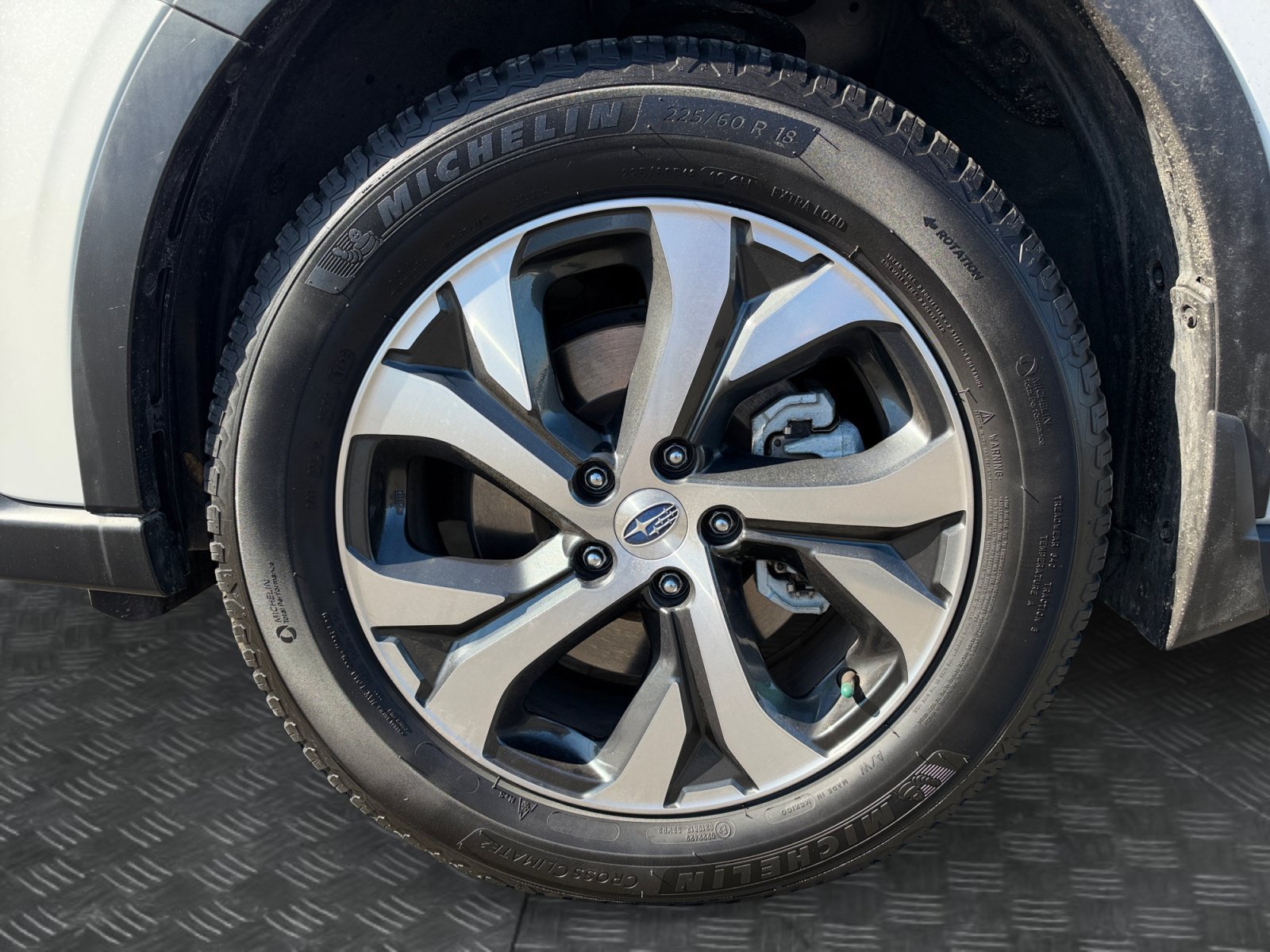 Used 2021 Subaru Outback Limited XT AWD/4WD image 10