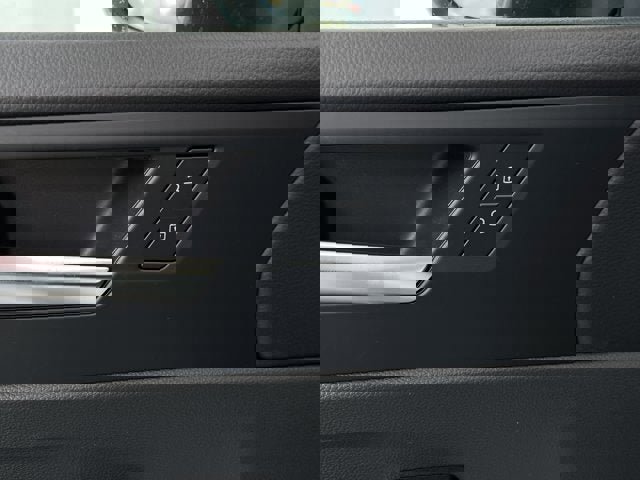 New 2025 Volkswagen Jetta Sport image 13