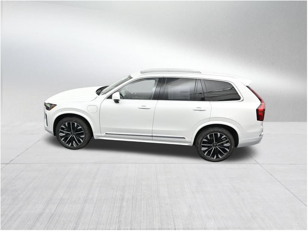 New 2026 Volvo XC90 T8 Plus w/ Protection Package Premier AWD/4WD image 14