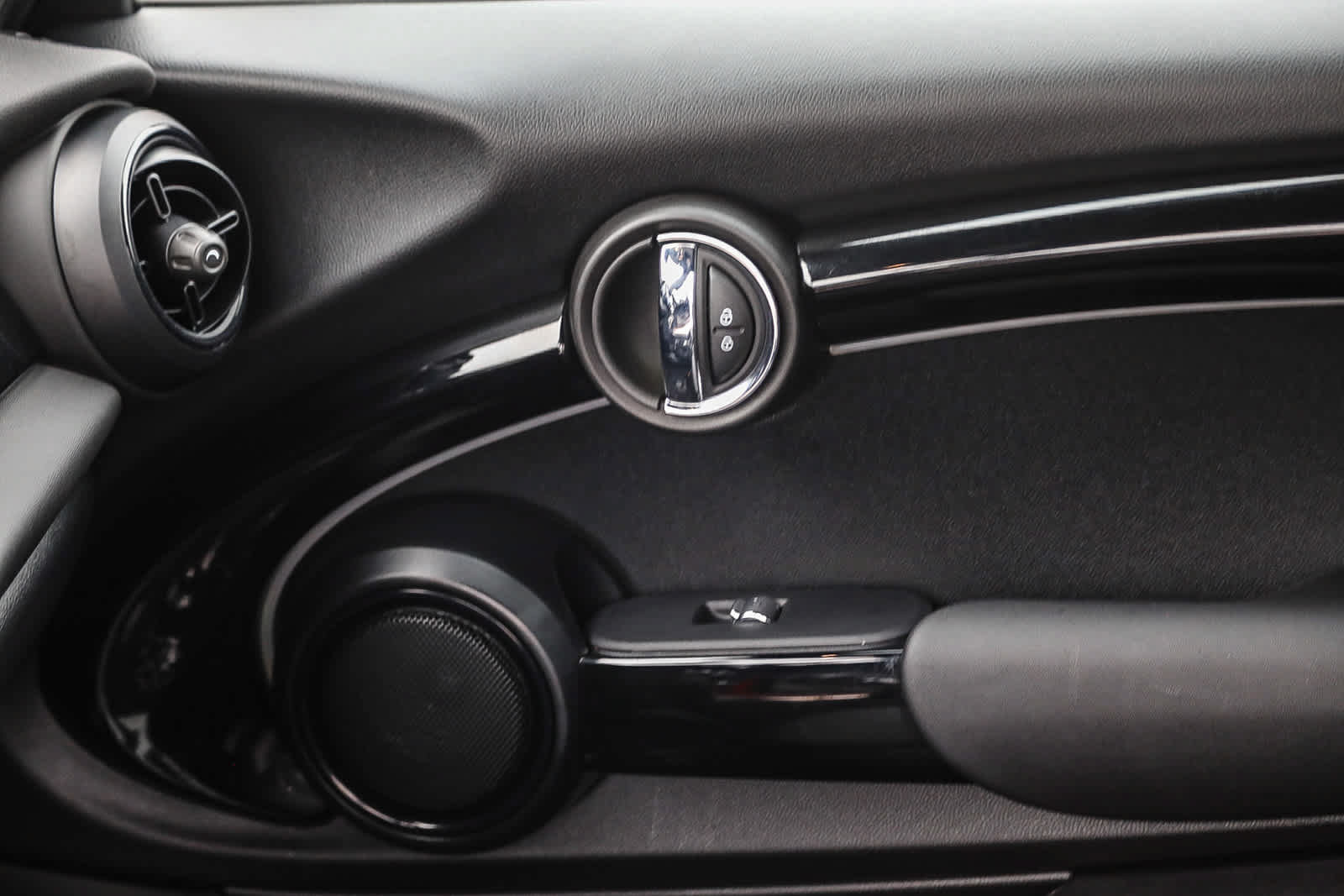 Used 2023 MINI Cooper S FWD image 21