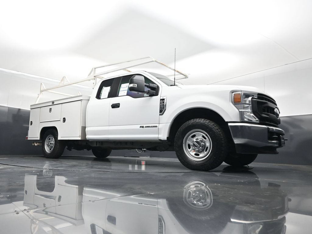 Certified 2022 Ford F250 XL w/ Power Equipment Group RWD image 3