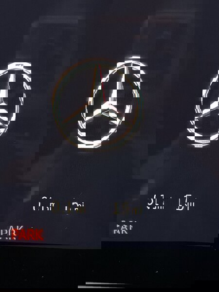 Used 2025 Mercedes-Benz G 63 AMG 4MATIC image 14