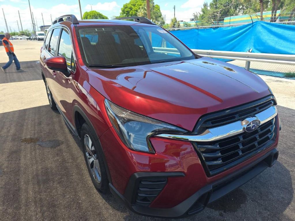 Used 2025 Subaru Ascent Premium AWD/4WD image 3