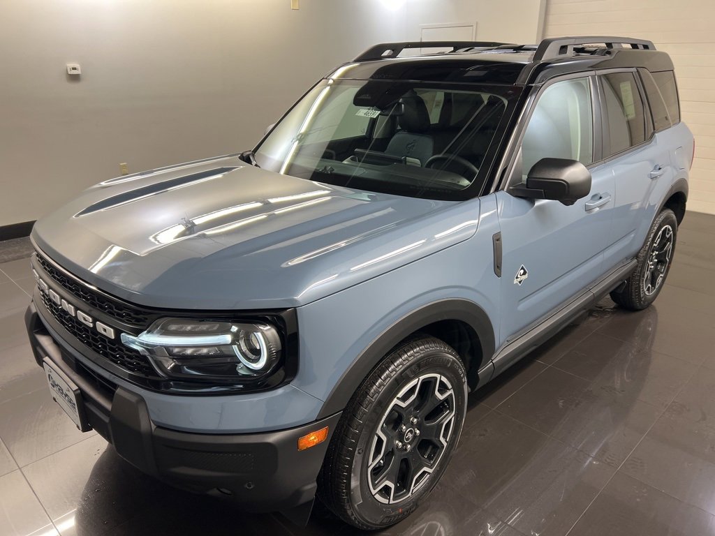 New 2025 Ford Bronco Sport Outer Banks w/ Outer Banks Tech Package+ image 3