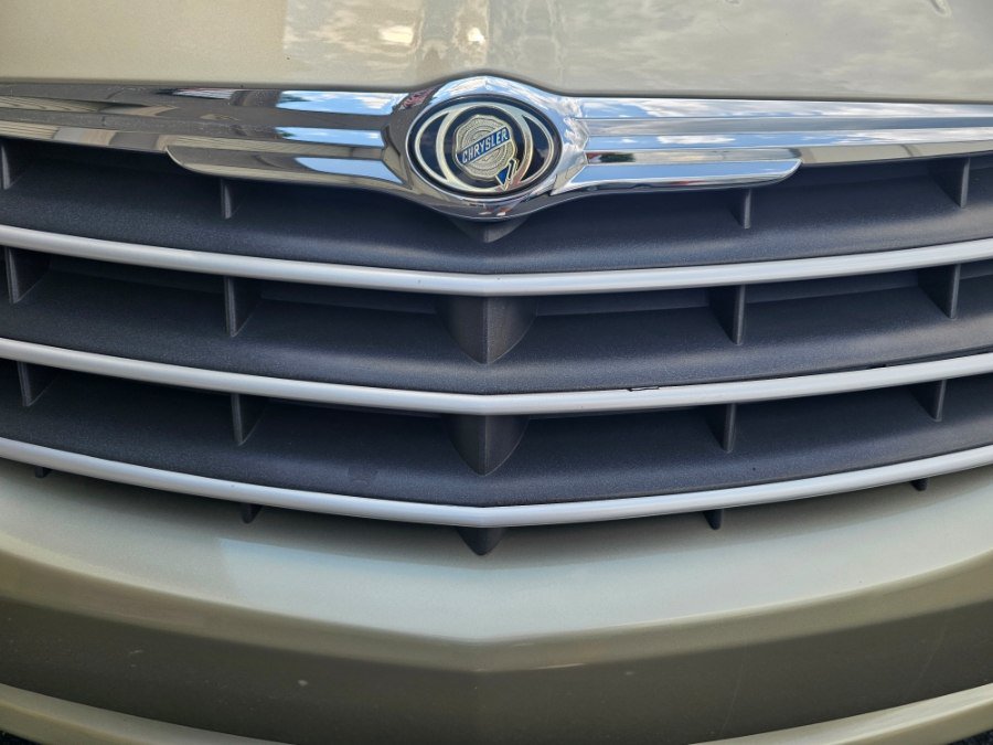 Used 2008 Chrysler Crossfire Limited RWD image 29