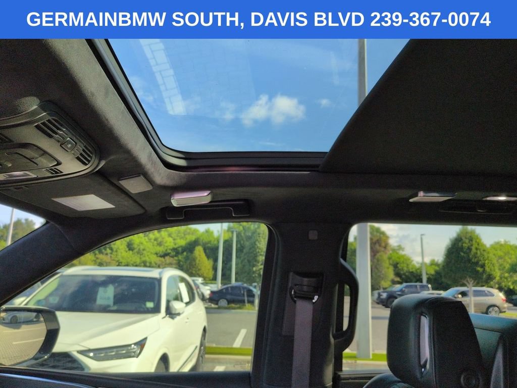 Used 2022 Cadillac Escalade Sport Platinum AWD/4WD image 22