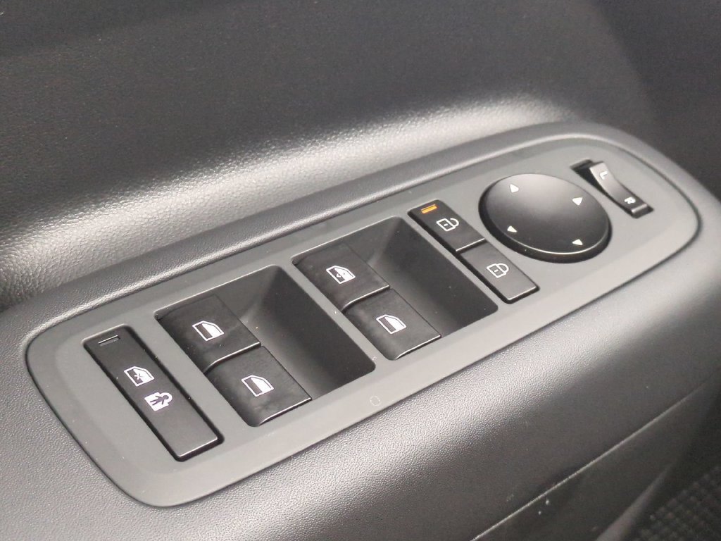 New 2027 Hyundai Santa Fe SE FWD image 31
