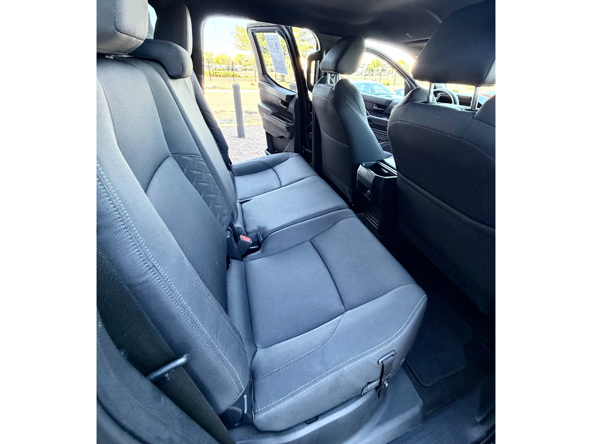Used 2024 Toyota Tacoma SR5 AWD/4WD image 16